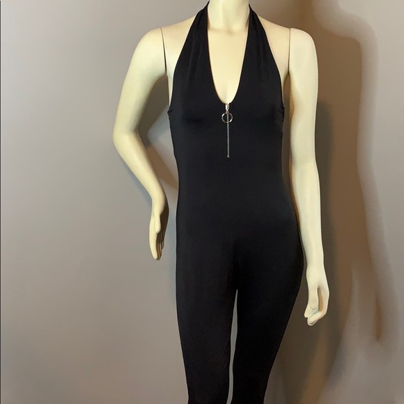 💙Bloggers Fav Forever 21 Black Halter Jumpsuit NWT💙 - Picture 1 of 5